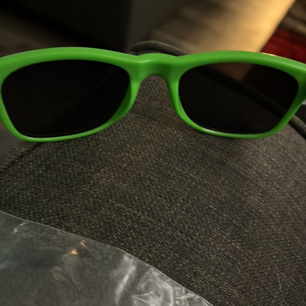 SALE!!! NWT TD STYLISH SUNGLASSES 🔥🔥🔥🔥